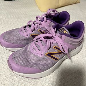 New Balance Isaac Mizrahi like new size 8
